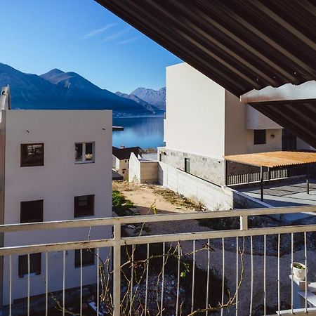 Azure Adriatic Lejlighed Kotor Eksteriør billede